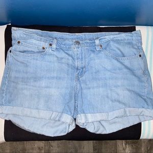 Light Blue Denim Levi Shorts